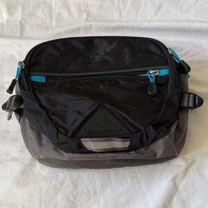 High Sierra Black and Gray Men's Belt Bag